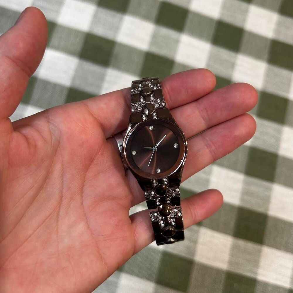 Dainty brown y2k rhinestone watch!